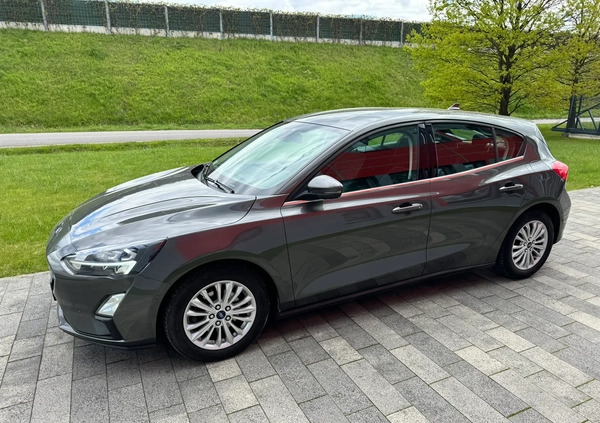 Ford Focus cena 48000 przebieg: 236000, rok produkcji 2019 z Żywiec małe 352